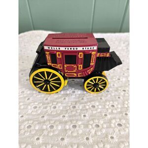 Vintage 1998 Wells Fargo Stage Coach Die-cast Metal Coin Bank